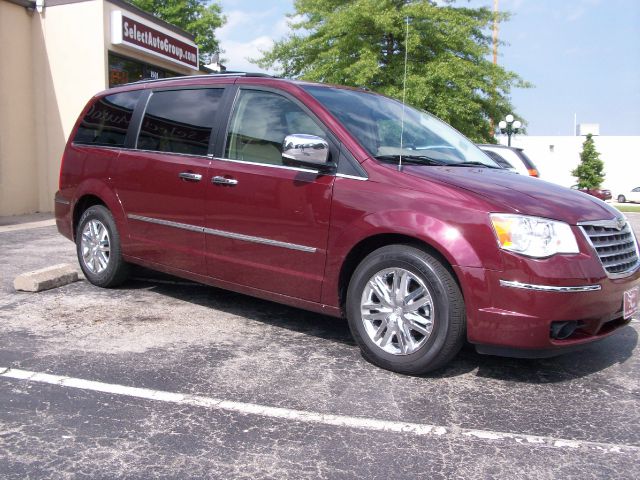 Chrysler Town and Country 2008 photo 21