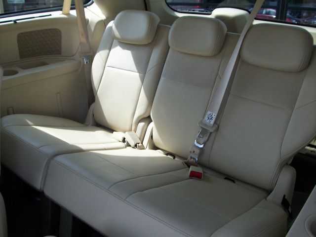 Chrysler Town and Country 2008 photo 7