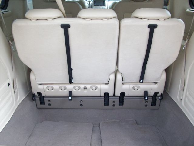 Chrysler Town and Country 2008 photo 8