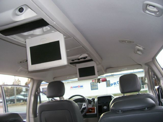 Chrysler Town and Country 2008 photo 4