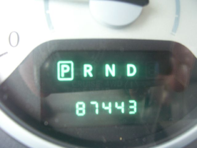 Chrysler Town and Country 2010 photo 4