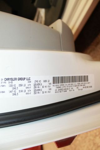 Chrysler Town and Country 2010 photo 12