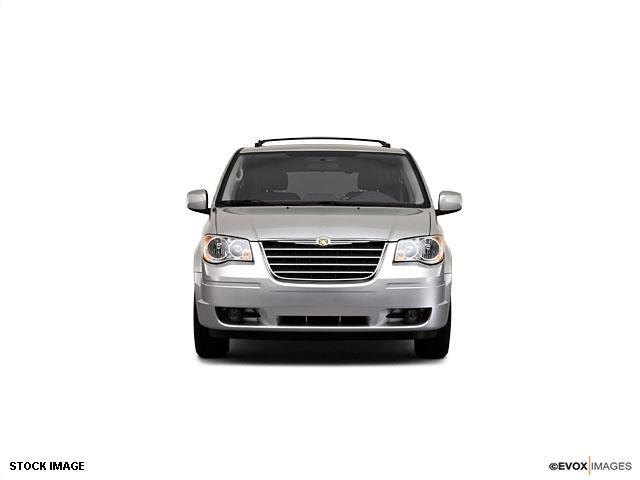 Chrysler Town and Country ST SLT SXT Power Wagon Lar MiniVan