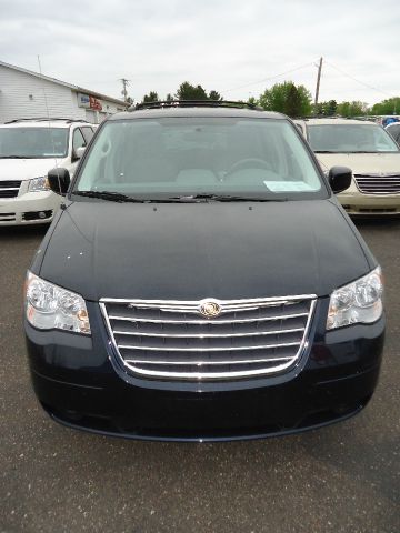 Chrysler Town and Country 2010 photo 20