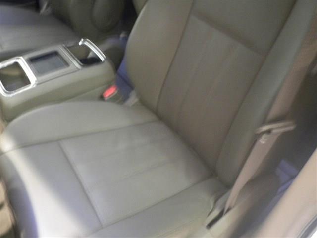 Chrysler Town and Country 2012 photo 20