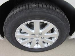 Chrysler Town and Country 2013 photo 4