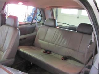 Chrysler Town and Country 1996 photo 2
