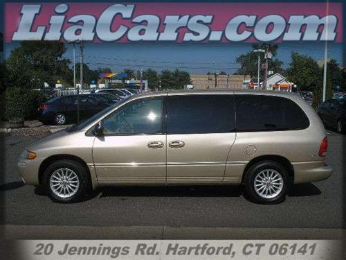 Chrysler Town and Country 2000 photo 5