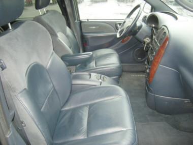 Chrysler Town and Country SLT 25 Other