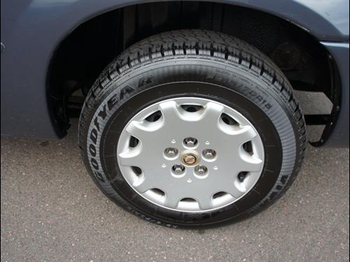 Chrysler Town and Country 2001 photo 5
