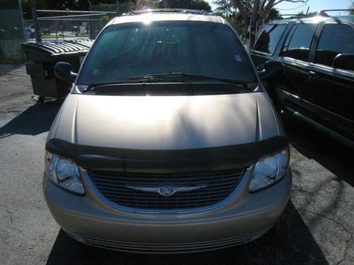 Chrysler Town and Country SLT 25 Other