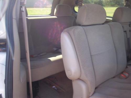 Chrysler Town and Country 2001 photo 1