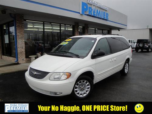 Chrysler Town and Country 2001 photo 5