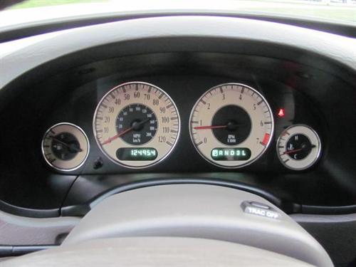 Chrysler Town and Country 2001 photo 5