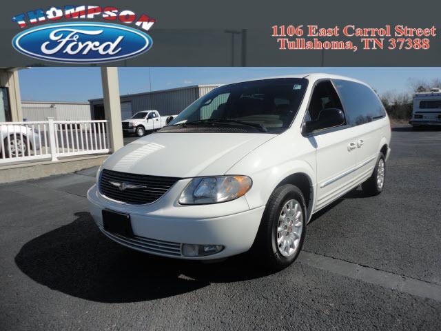 Chrysler Town and Country S Sedan Under FULL Factory Warranty MiniVan