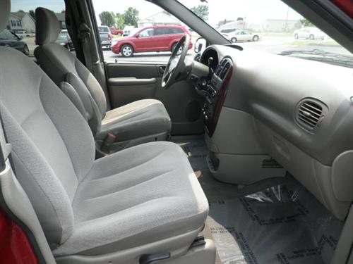 Chrysler Town and Country Elk Conversion Van Other