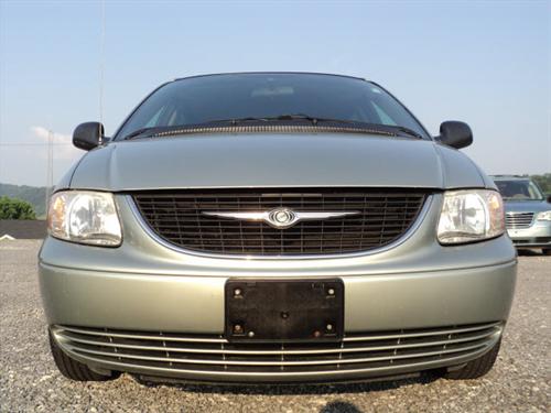 Chrysler Town and Country Elk Conversion Van Other