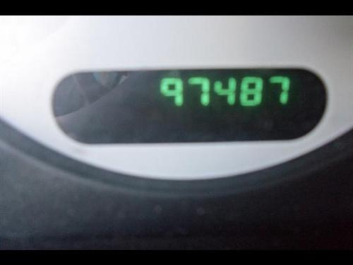 Chrysler Town and Country 2003 photo 3