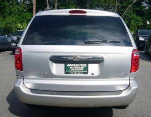 Chrysler Town and Country 2003 photo 5