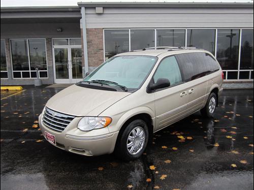 Chrysler Town and Country SLT 25 Other
