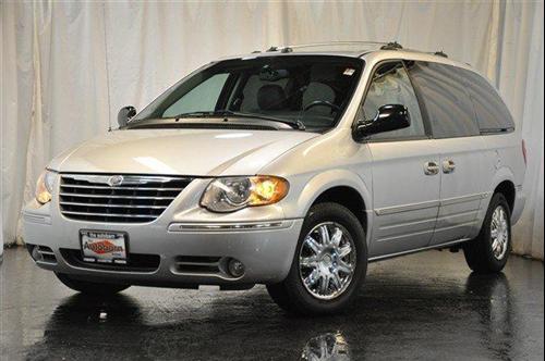 Chrysler Town and Country SLT 25 Other