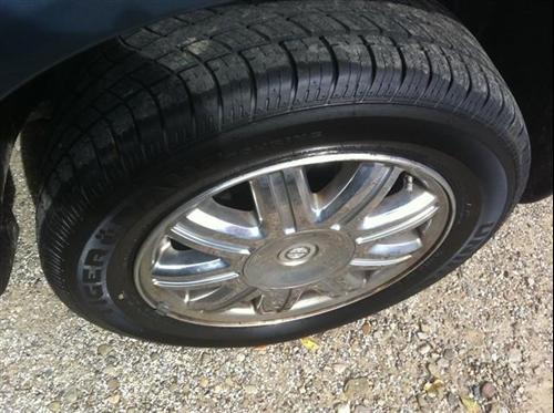 Chrysler Town and Country 2005 photo 2