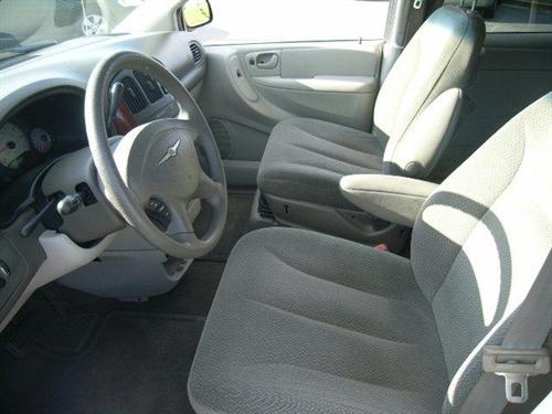 Chrysler Town and Country Elk Conversion Van Other