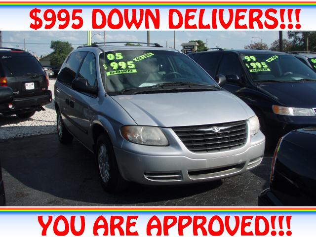 Chrysler Town and Country Unknown MiniVan