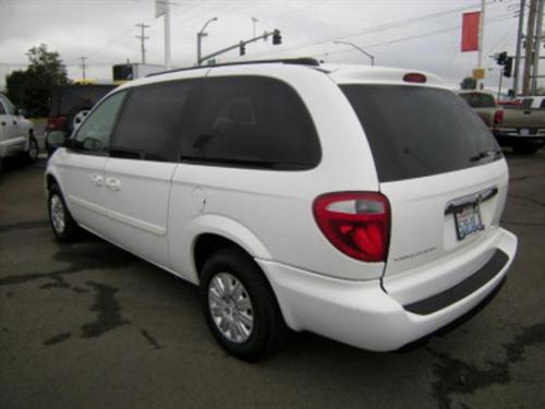 Chrysler Town and Country Elk Conversion Van Other