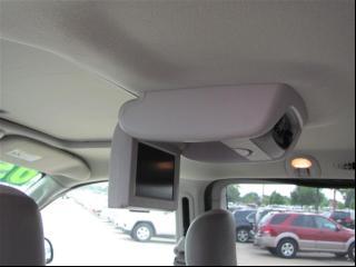 Chrysler Town and Country 2005 photo 4