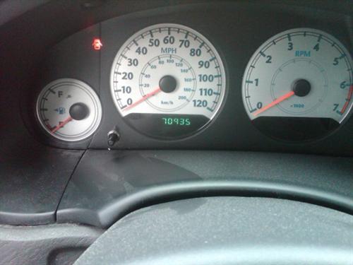 Chrysler Town and Country 2005 photo 3