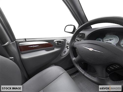 Chrysler Town and Country SLT 25 Other