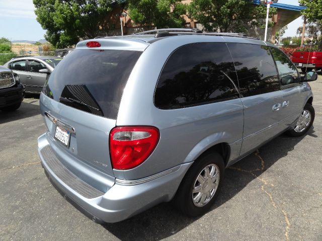 Chrysler Town and Country 4dr 2.5L Turbo W/sunroof/3rd Row AWD SUV MiniVan