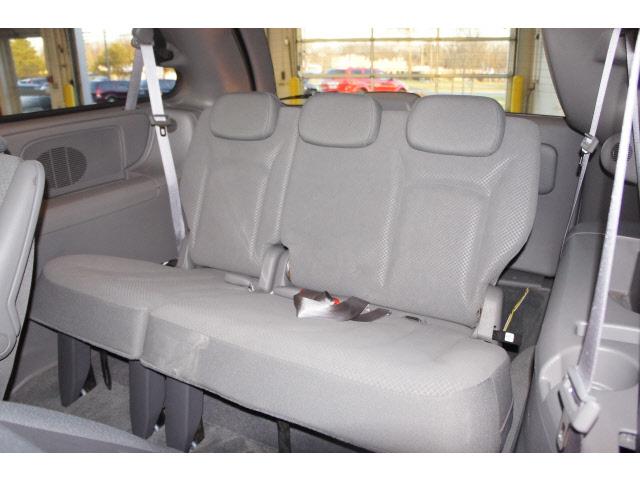 Chrysler Town and Country 2007 photo 4