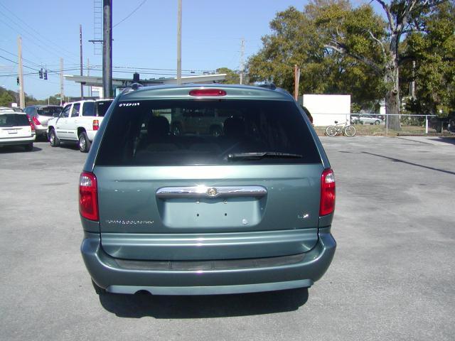 Chrysler Town and Country 2007 photo 5