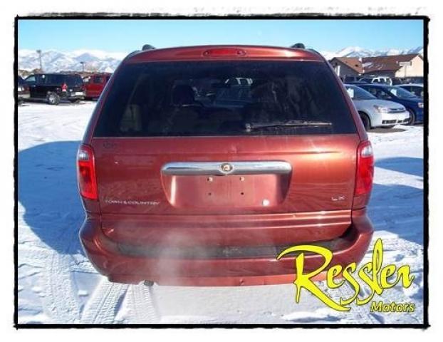 Chrysler Town and Country 2007 photo 3