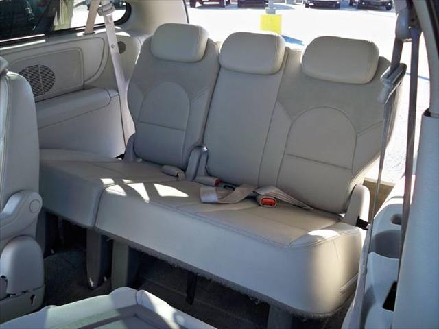 Chrysler Town and Country 2007 photo 5