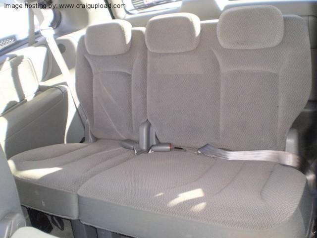 Chrysler Town and Country 2007 photo 4