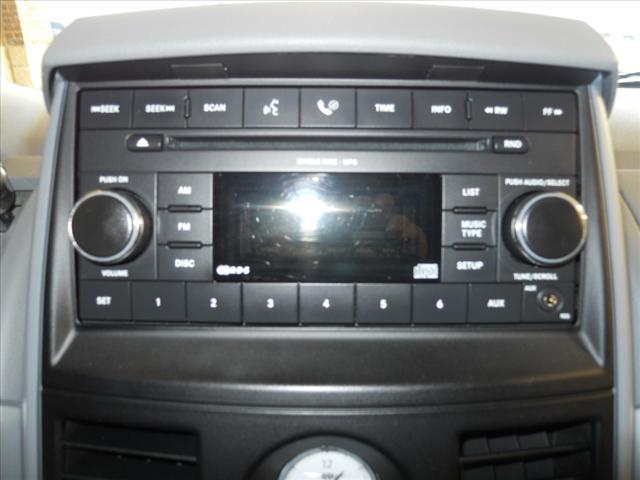 Chrysler Town and Country 2008 photo 4