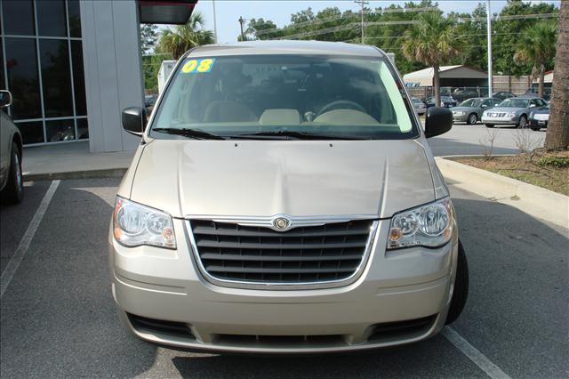 Chrysler Town and Country 2008 photo 1