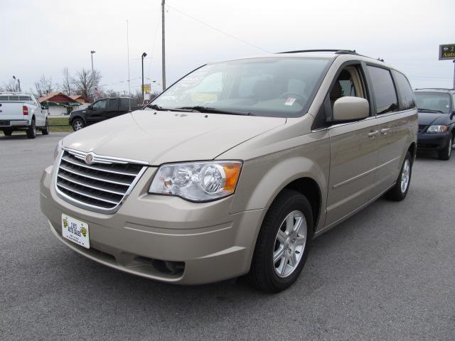 Chrysler Town and Country AWD 4dr Tech/entertainment Pkg SUV MiniVan