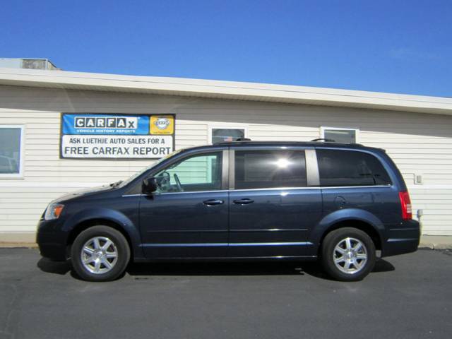 Chrysler Town and Country F150 Regular Cab XL Pickup 4D 6 1/2 Ft MiniVan