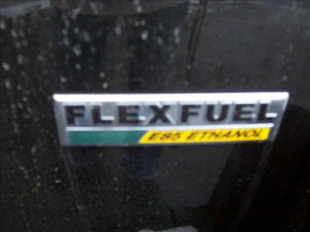 Chrysler Town and Country 2008 photo 2