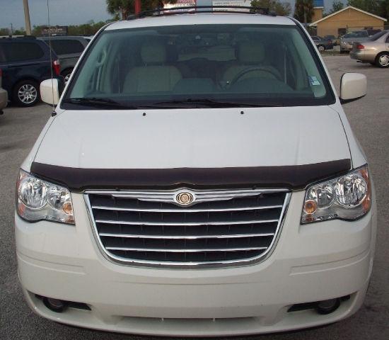 Chrysler Town and Country 2008 photo 5