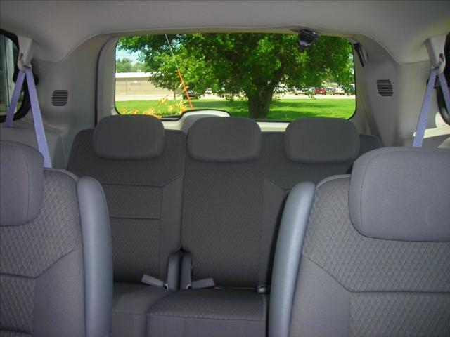 Chrysler Town and Country 2008 photo 4