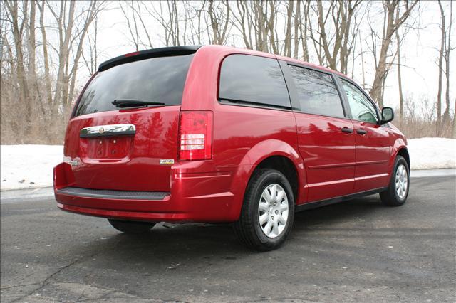Chrysler Town and Country 2008 photo 5