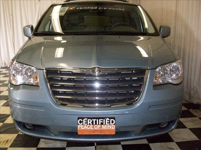 Chrysler Town and Country 2008 photo 5