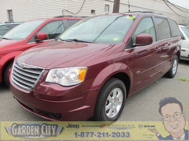 Chrysler Town and Country 3.5 MiniVan