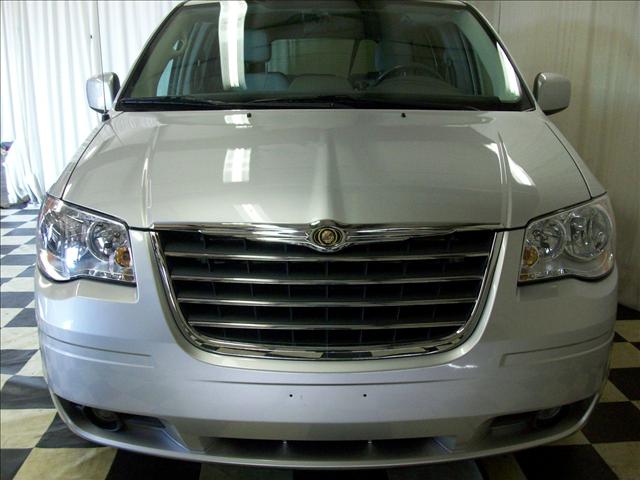 Chrysler Town and Country 2008 photo 4