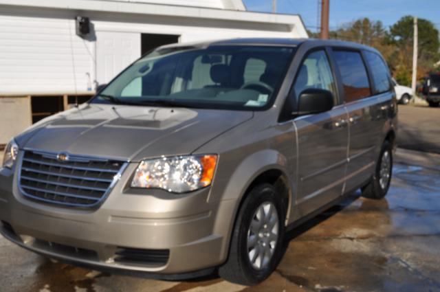 Chrysler Town and Country Elk Conversion Van Unspecified
